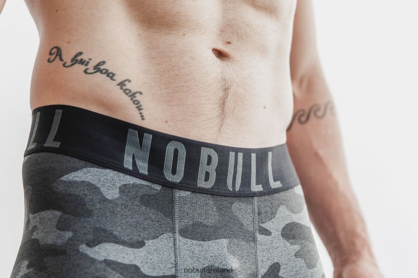 NOBULL N68P2P638Men's Compression Short 9 (Plush Heather) Carbon