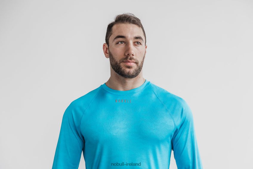 NOBULL N68P2P966Men's Lightweight Textured Long Sleeve Tee (Neon Camo) Blue