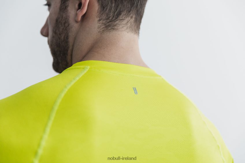 NOBULL N68P2P968Men's Lightweight Textured Long Sleeve Tee (Neon Camo) Yellow