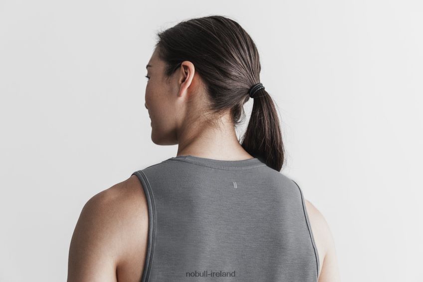 NOBULL N68P2P2008Women's Muscle Tank (Classic Colors)