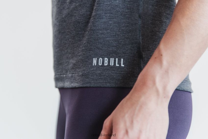 NOBULL N68P2P2195Women's High-Neck Tank (Classic Colors)