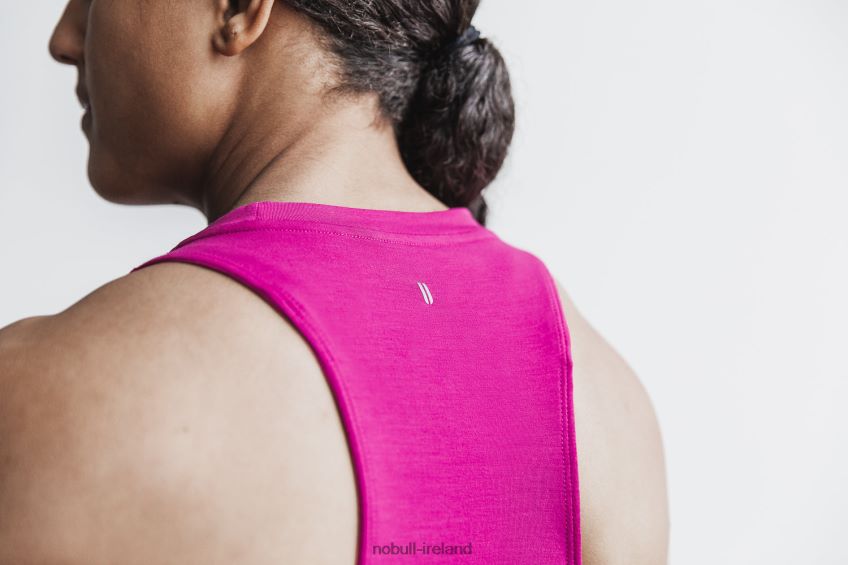 NOBULL N68P2P2225Women's High-Neck Tank (Bright Colors)