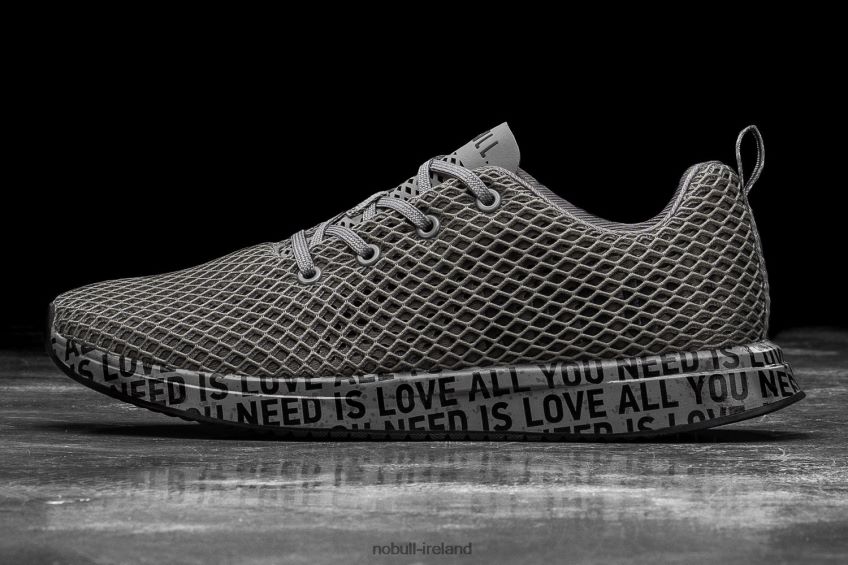 NOBULL N68P2P1694Women's Mesh Runner All You Need Is Love
